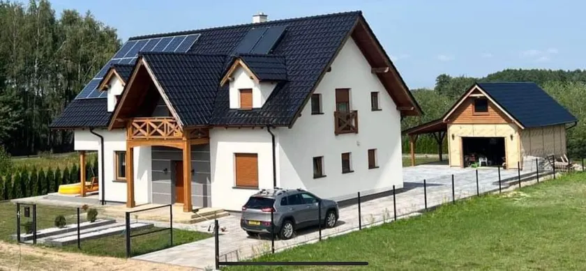 Home in a quiet area - Image 1