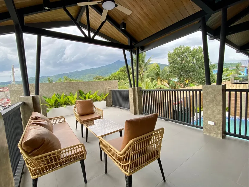 SunnySide Villa 2 | Modern Design | Mountain Views - Image 1