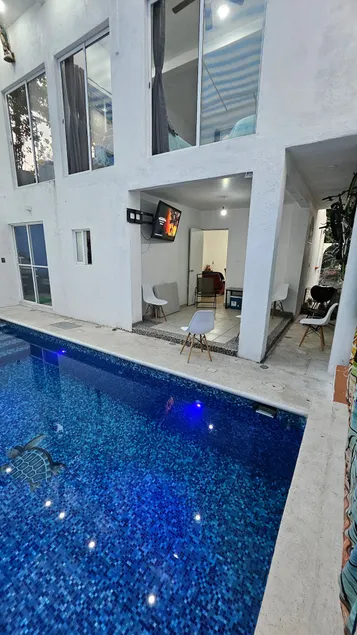 Incredible living! Private heated pool - Image 1