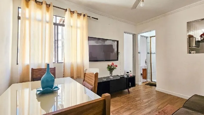 apt for rent near the racetrack, 5 minutes on foot. - Image 1