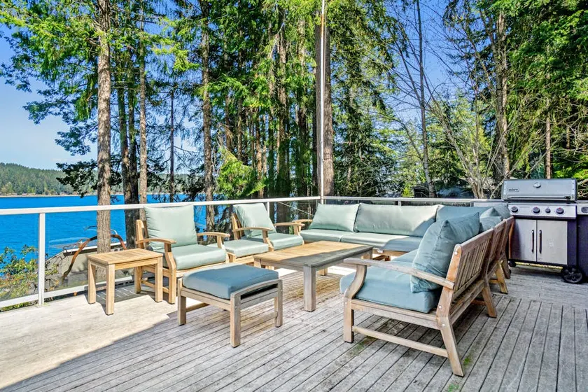 4BR Waterview Dog Friendly - Hot Tub - Deck - Image 1