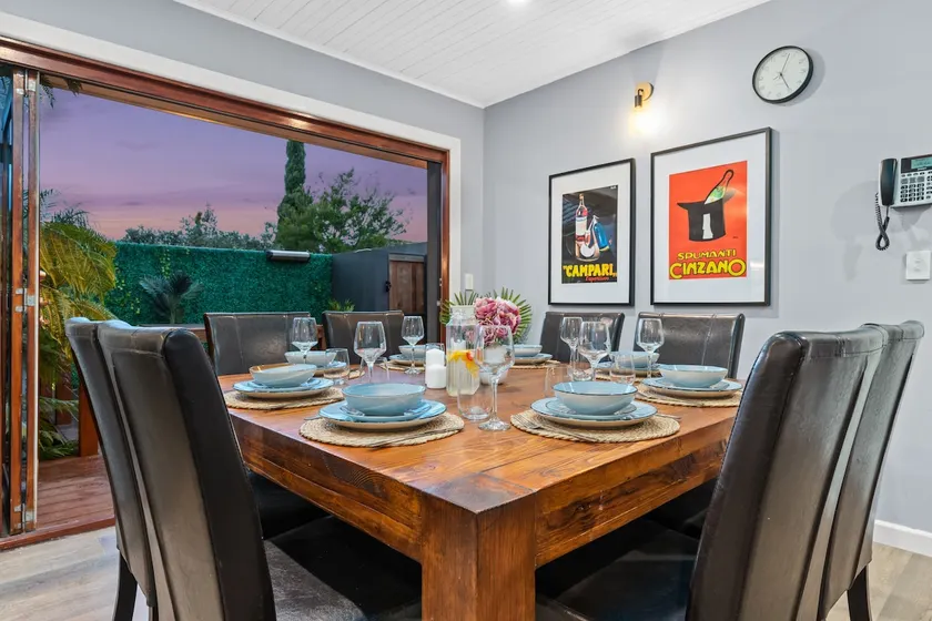 Private, modern and warm family home - Image 1
