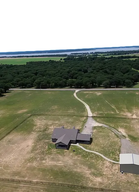 Relaxing ranch near lake * Getaway with Jacuzzi - Image 1