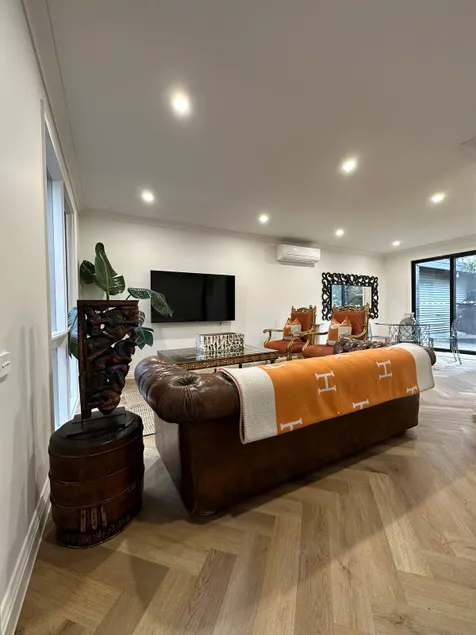 Stunning Townhouse - 10 min to CBD - Image 1