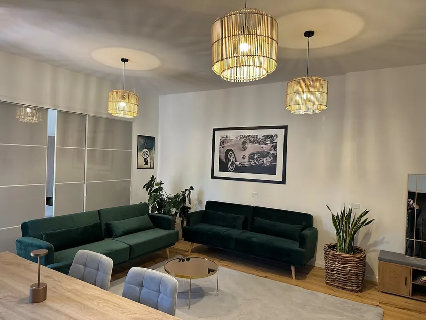 Beautiful furnished apartment - Image 1