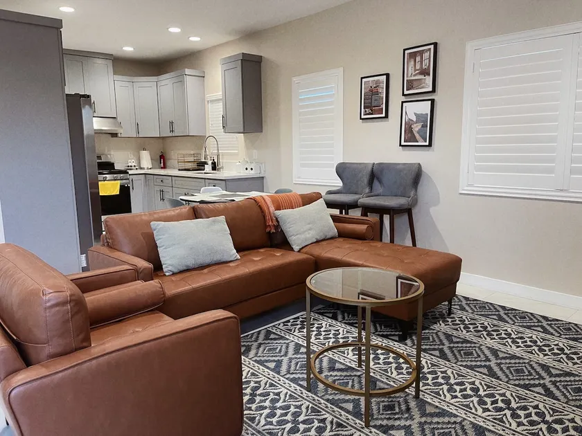 Disneyland & Convention Getaway Home - Image 1