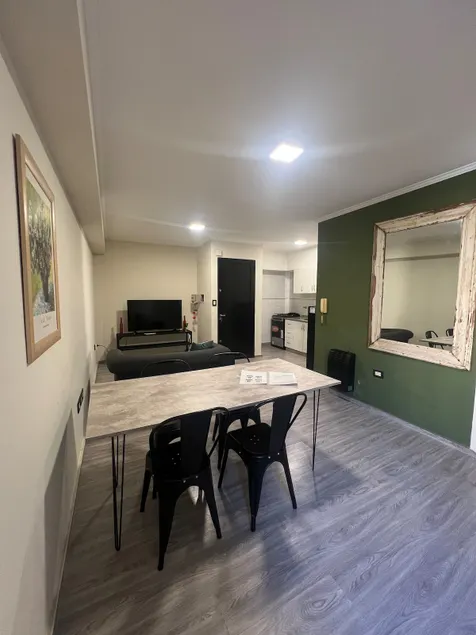 Centrally located apartment, excellent condition - Image 1