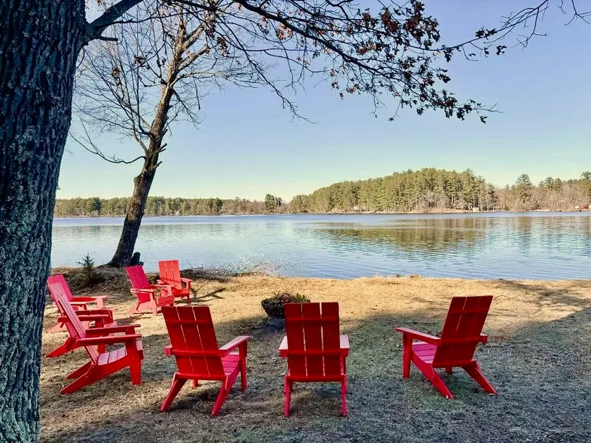 ~Fully Stocked Lake House!~ Reserve & RELAX. - Image 1