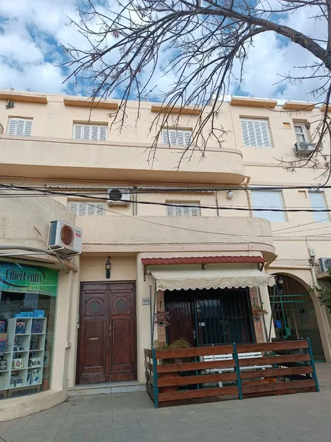 In downtown Piriápolis with a garage - Image 1