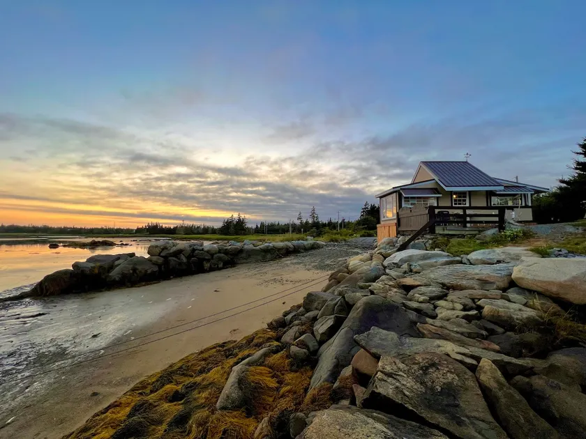 The Boathouse - “Oceanfront” (Kayaks & Firepit) - Image 1