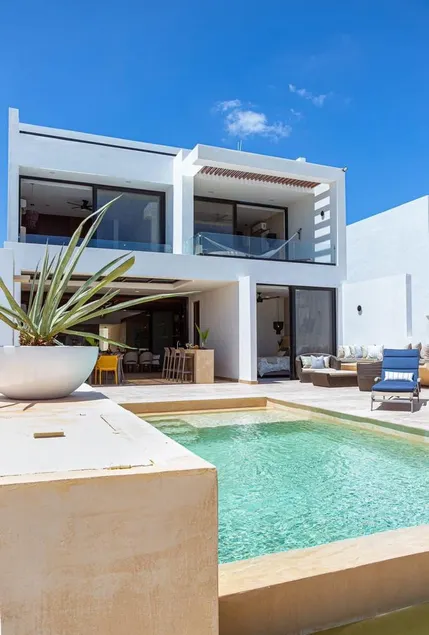 New Luxury Beachfront house! - Image 1