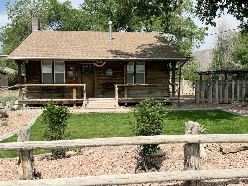 Historic Pioneer Cabin - Image 1