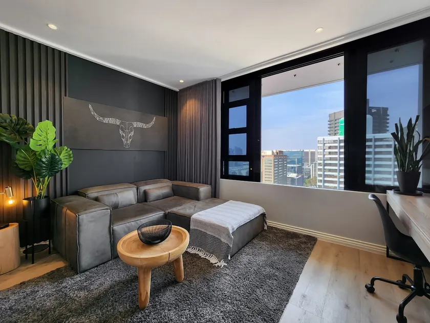 #1 : Sky Pool Studio - free VIP parking + wine - Image 1