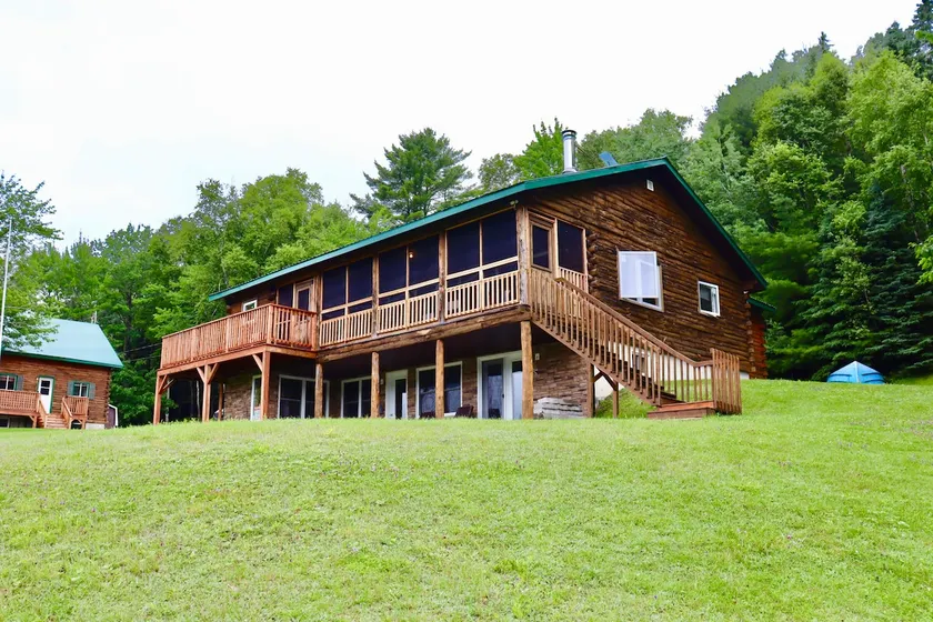 Black Rapids - Pacific Lodge - Image 1