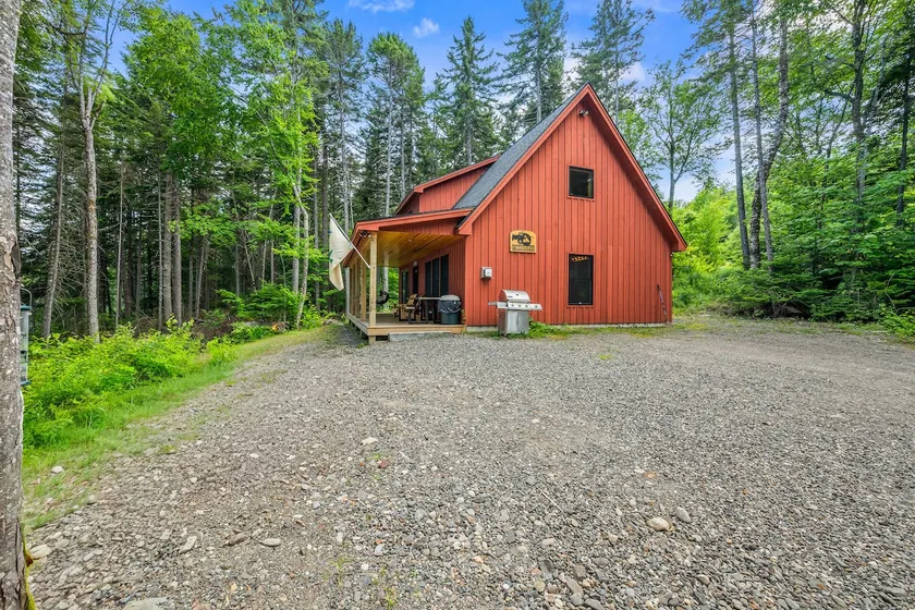 Richardson Pond - seclusion and wildlife! - Image 1