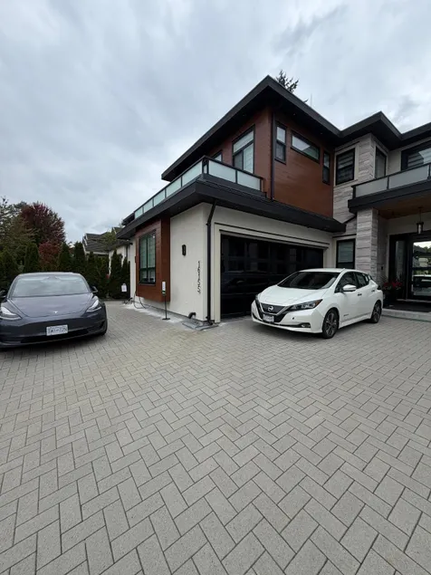 Luxury •Sleep 6 •2 Full Bath •Private Entrance - Image 1