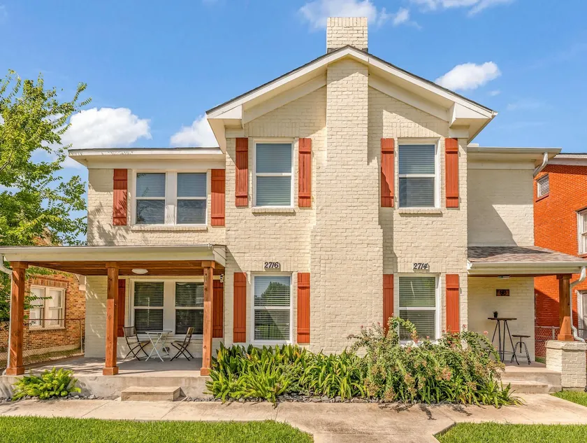 Sleeps 16 Near Downtown - Image 1