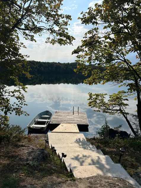 The Lakeview cottage - Image 1