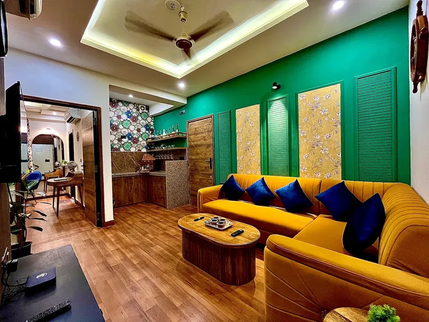 Harbour by Ven a casa•Cozy 2BHK•Centrally located - Image 1