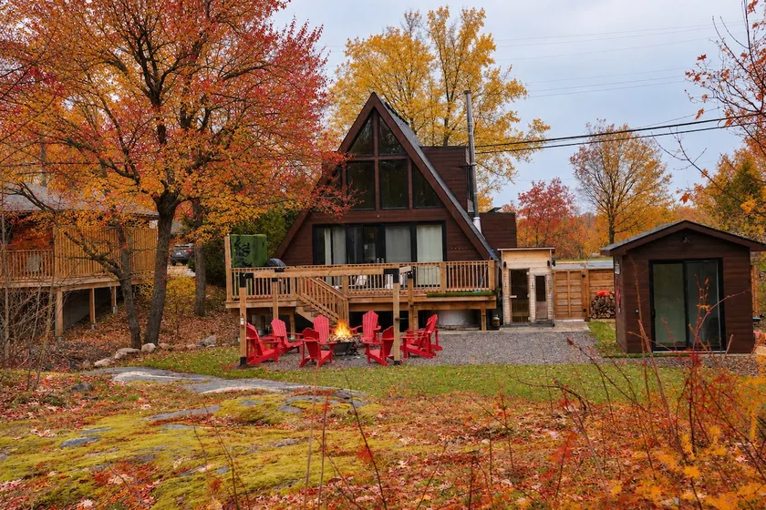 3BR Cottage | Sauna, Hot Tub, Pilates Studio - Image 1