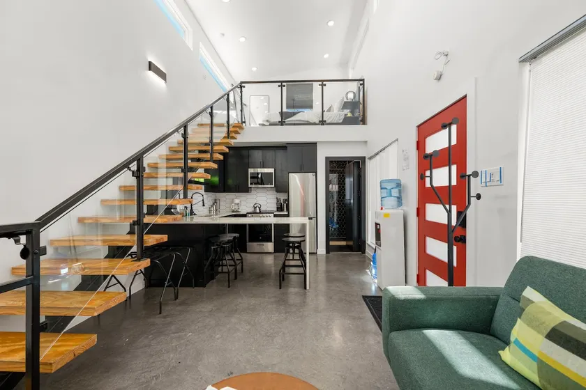 Bauhaus-Loft im EE - 3 km vom FIFA Fest - Image 1