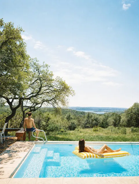 Lake Travis View Swimming Pool Pickleball Sleeps 6 - Image 1
