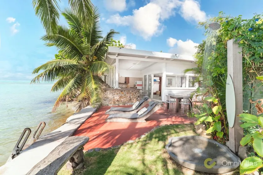 Seaside Serenity: 2BR Oasis on Enchanting Moorea - Image 1