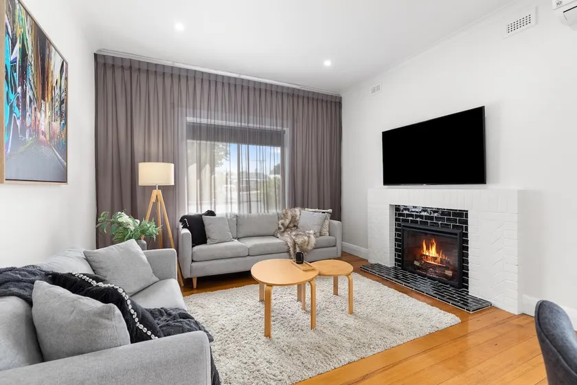 Central Character Mount Gambier Home - Image 1