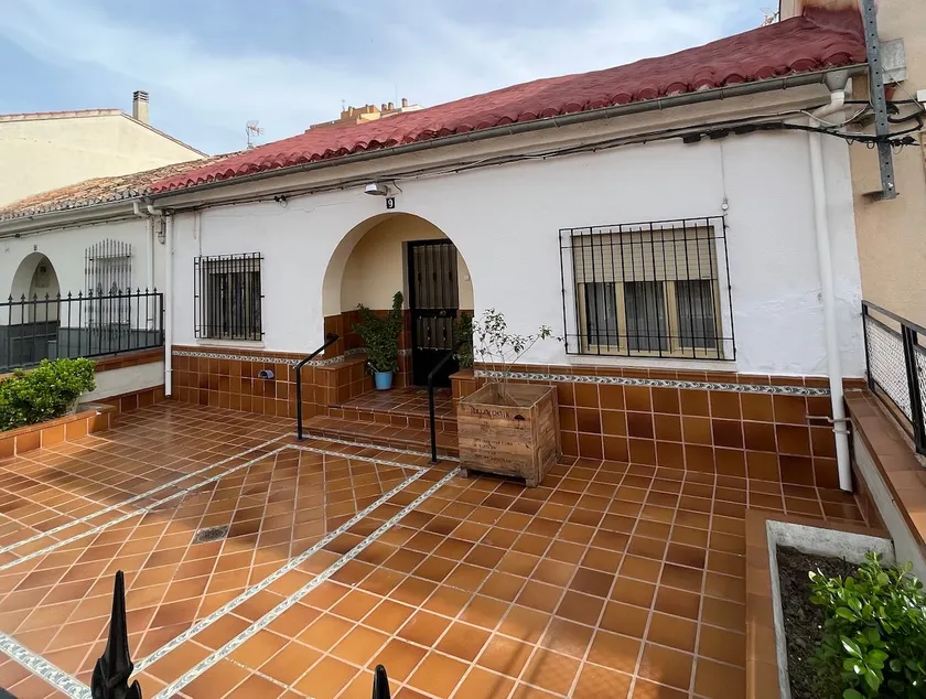 Beautiful house in the middle of the Albacete Fair for 7. - Image 1