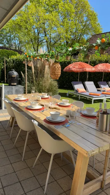 Villa June Rosy - Image 1