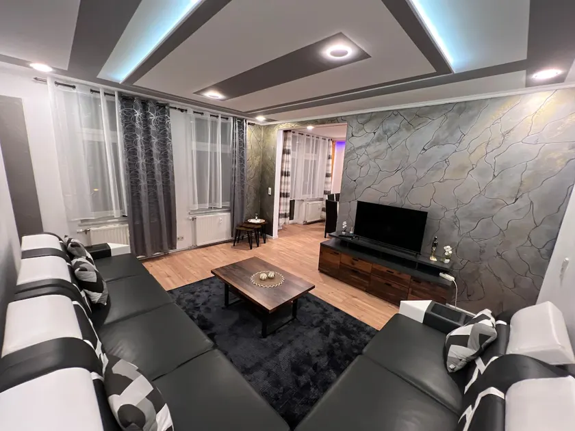 Gera Apartment - Image 1