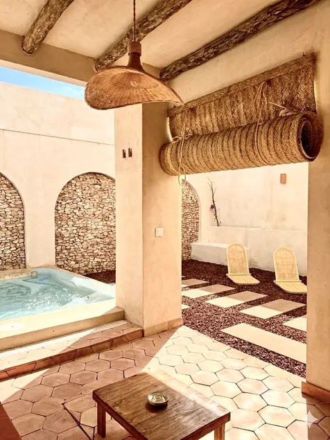 Beautiful Suite with pool, romantic getaway - Image 1