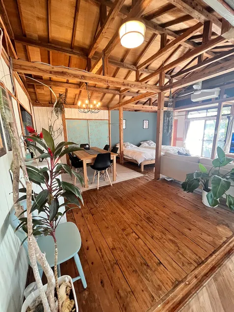 1 minute to the sea. A house with a large living room and a garden, Sango-no-Ie - Image 1