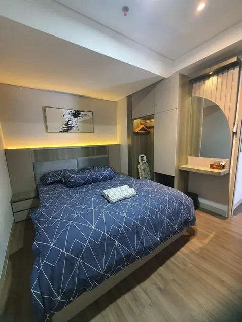 apart 2BR, view laut, wifi, smart tv, alt mkn n masak - Image 1