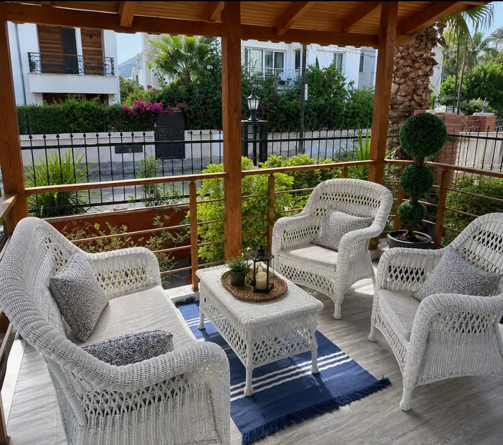 100 m to the sea, 3+1 private villa with a garden & a patio - Image 1