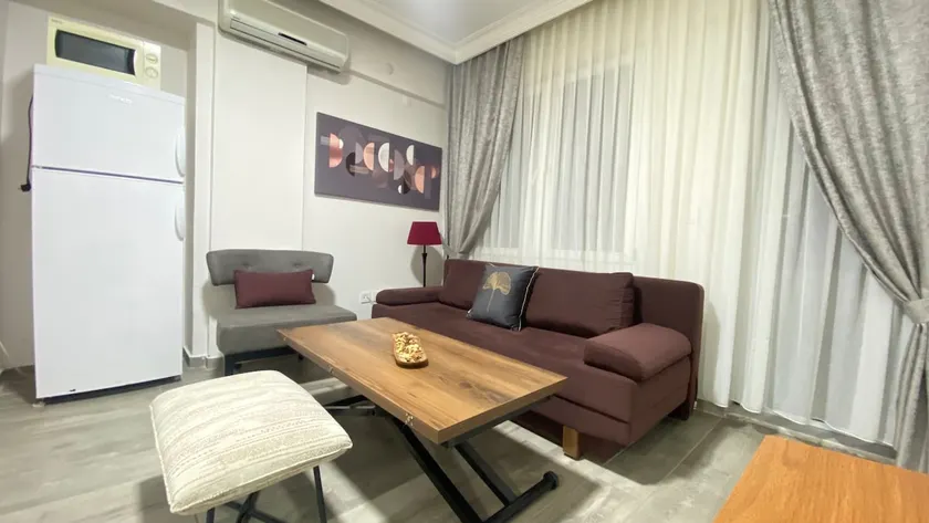 Your New, Comfortable and Cozy Home in the Center - Image 1