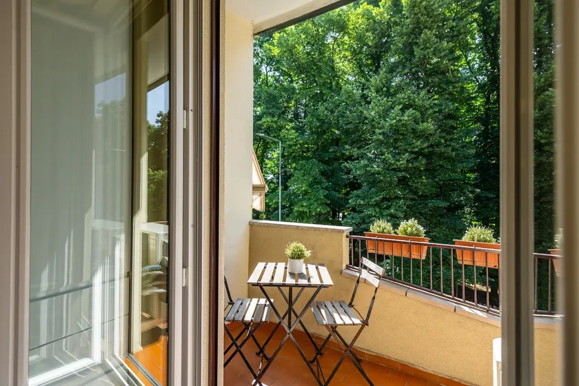[Facing Monza Park_3 guests] ”The house in the park” - Image 1