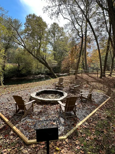 The Cherokee house at the river. @nottelyriverhaus - Image 1