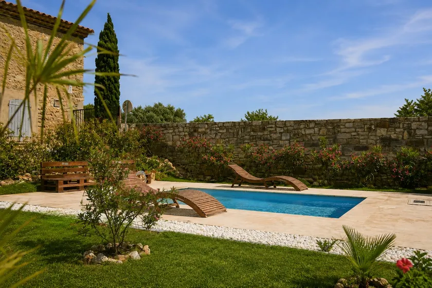 Tournissan L'Auberge du Chateau avec ça piscine - Image 1