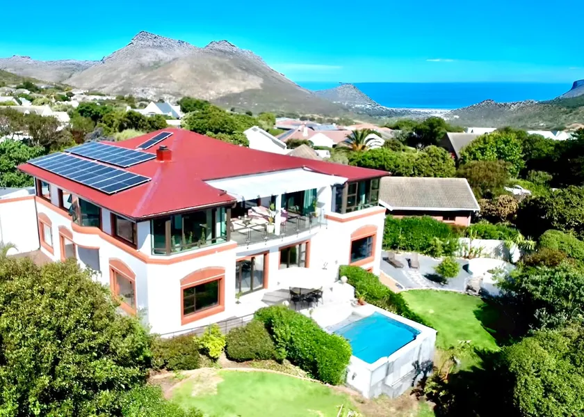 Luxurious Spacious Apartment – No Loadshedding - Image 1