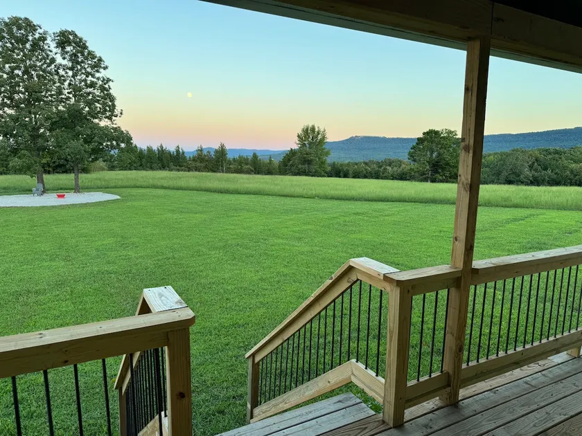 Modern Home | 5 mins from Buffalo River & Jasper - Image 1