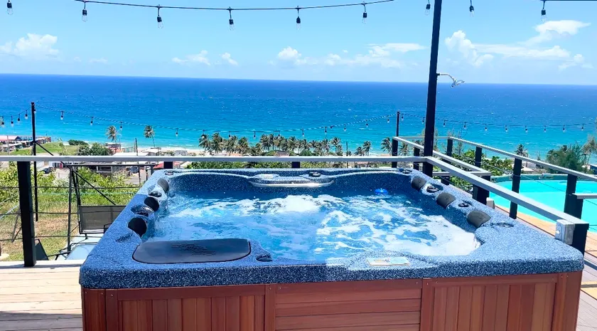 Ocean View/20 People/Private Rooms/Events - Image 1