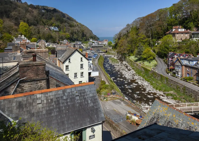 Lorna Doone Cottage Lynmouth - Image 1