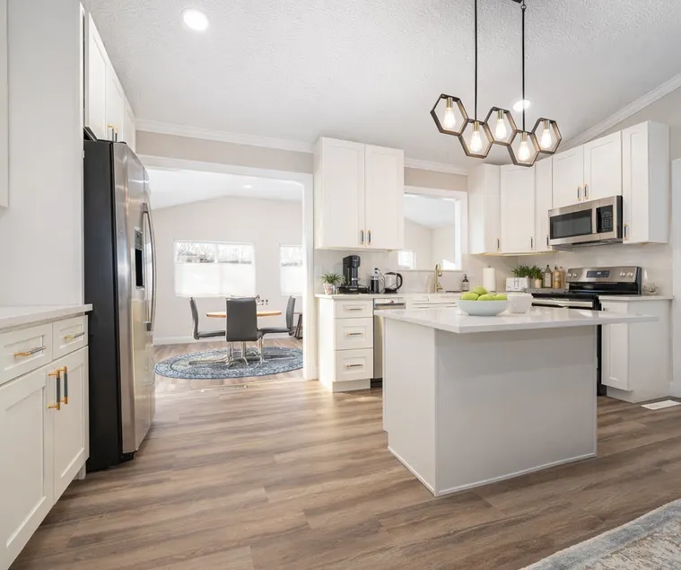 Gahanna Family-Friendly 4BR Retreat • King Bed - Image 1