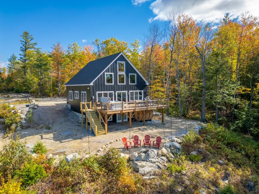 Barrel Sauna, Hot Tub & Movie Theater. 5 King Beds - Image 1
