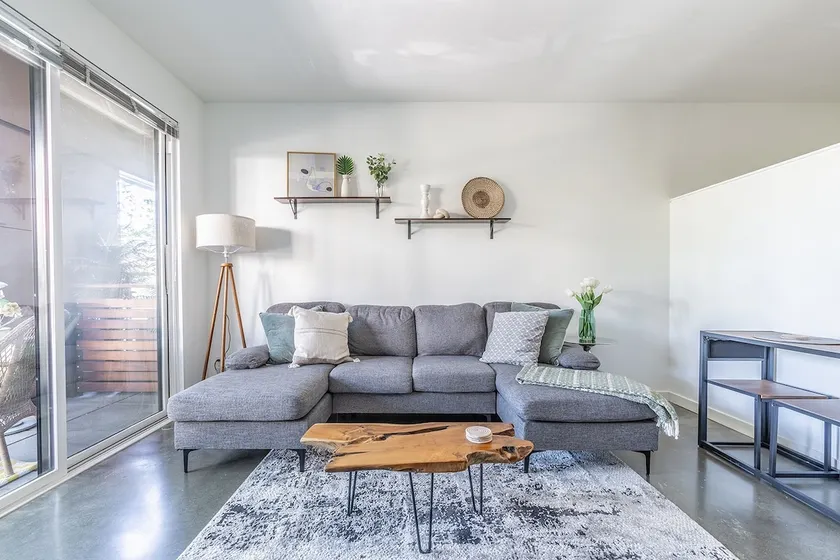 Seattle Modern and Stylish Penthouse Apartment (Wifi, Pet Friendly, Rooftop) - Image 1
