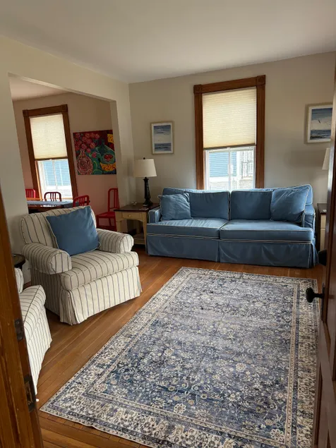 Apartment in Stonington: near The Velvet Mill - Image 1