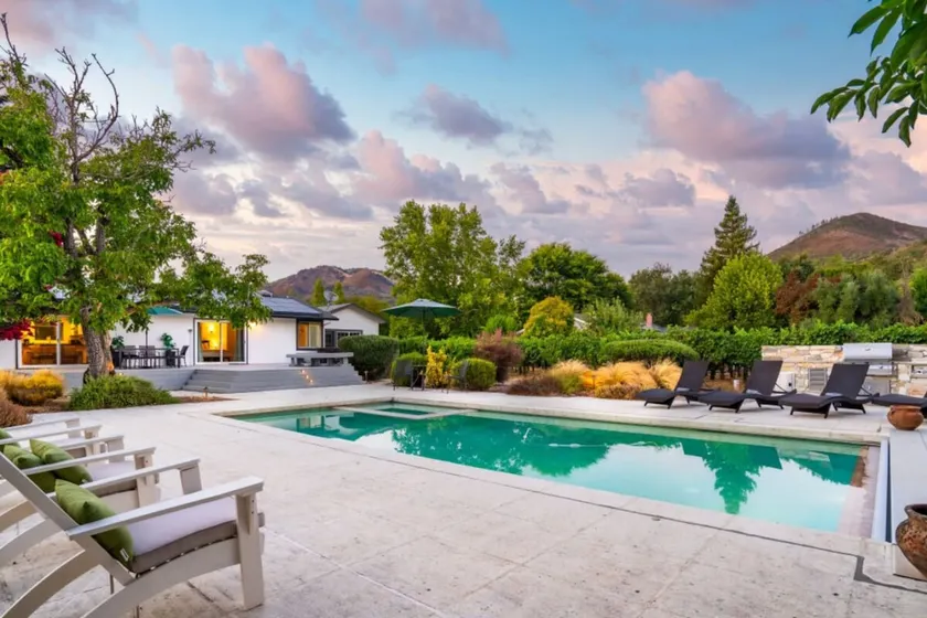 Wine Country Retreat with Pool, Spa - Image 1