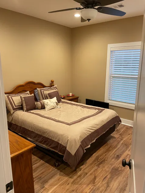 2BR family home 11mi from the Sq! - Image 1