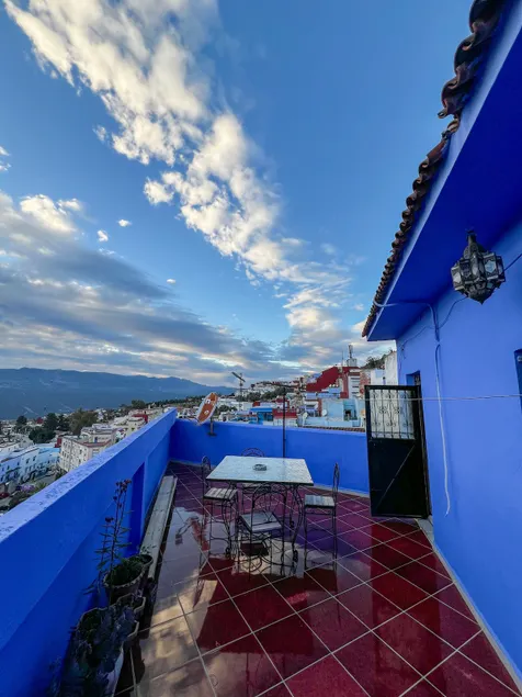 Apartment with beautiful view - Image 1